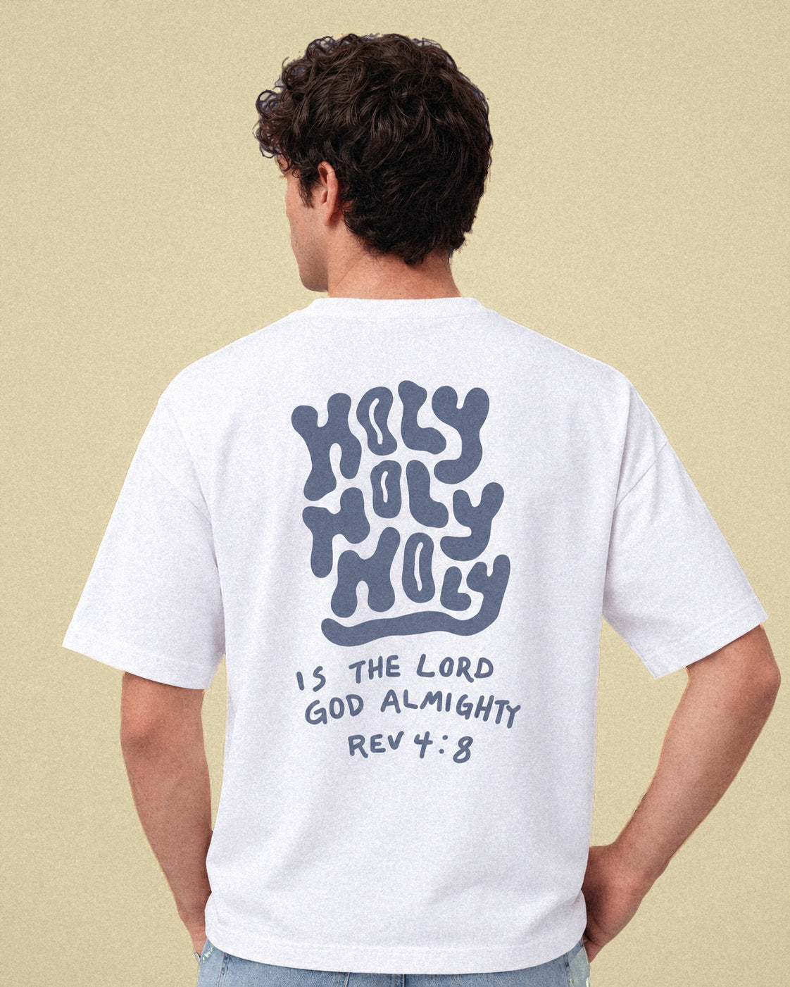 Camiseta Holy